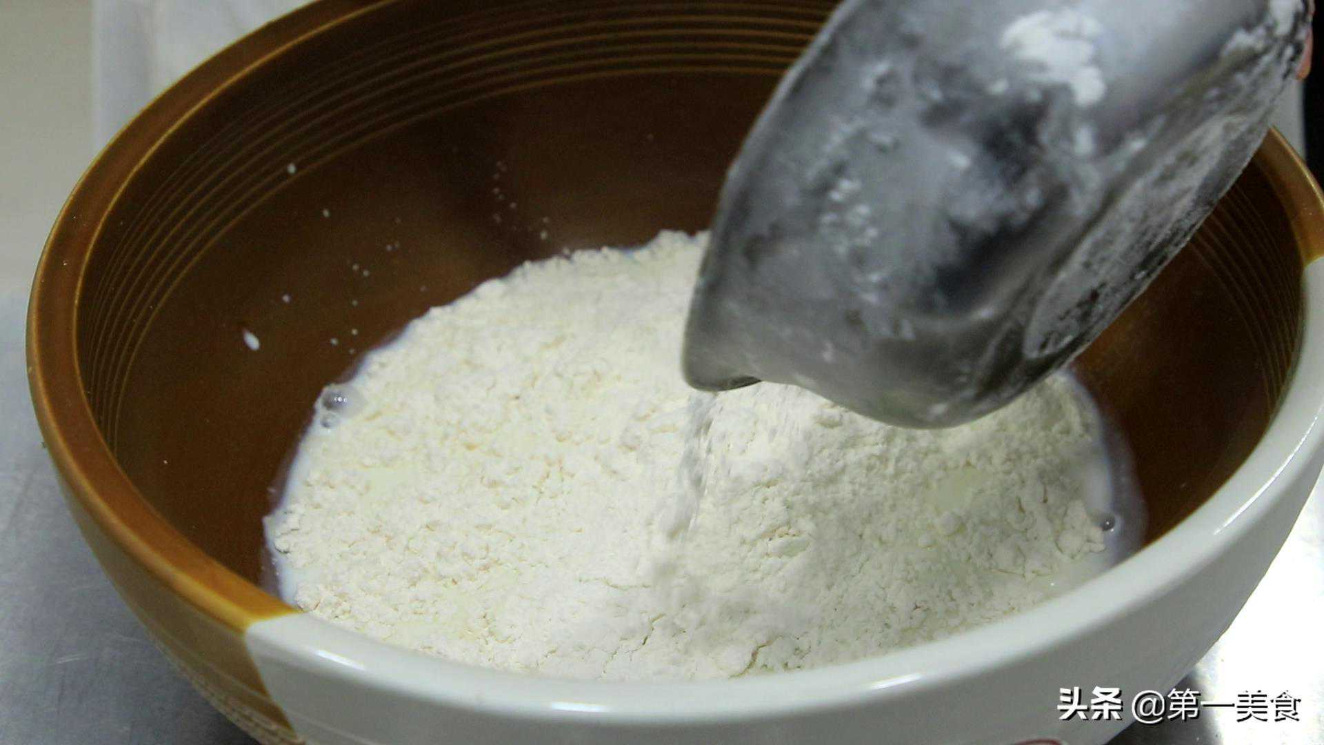 披萨别去买了，教你在家做，外酥里软拉丝长，满足各种挑食宝宝