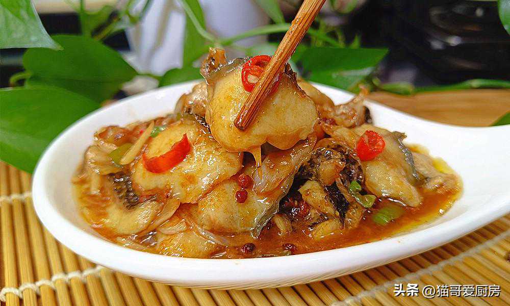 双椒鱼片怎么做好吃？掌握这几个诀窍，麻辣鲜香，滑嫩爽口无腥味