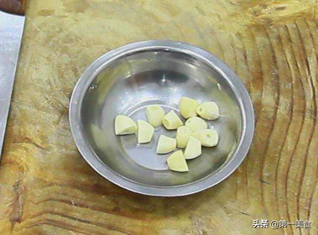 吃了这么多年的豆苗，还是这个做法，清爽好吃又简单，老少皆宜