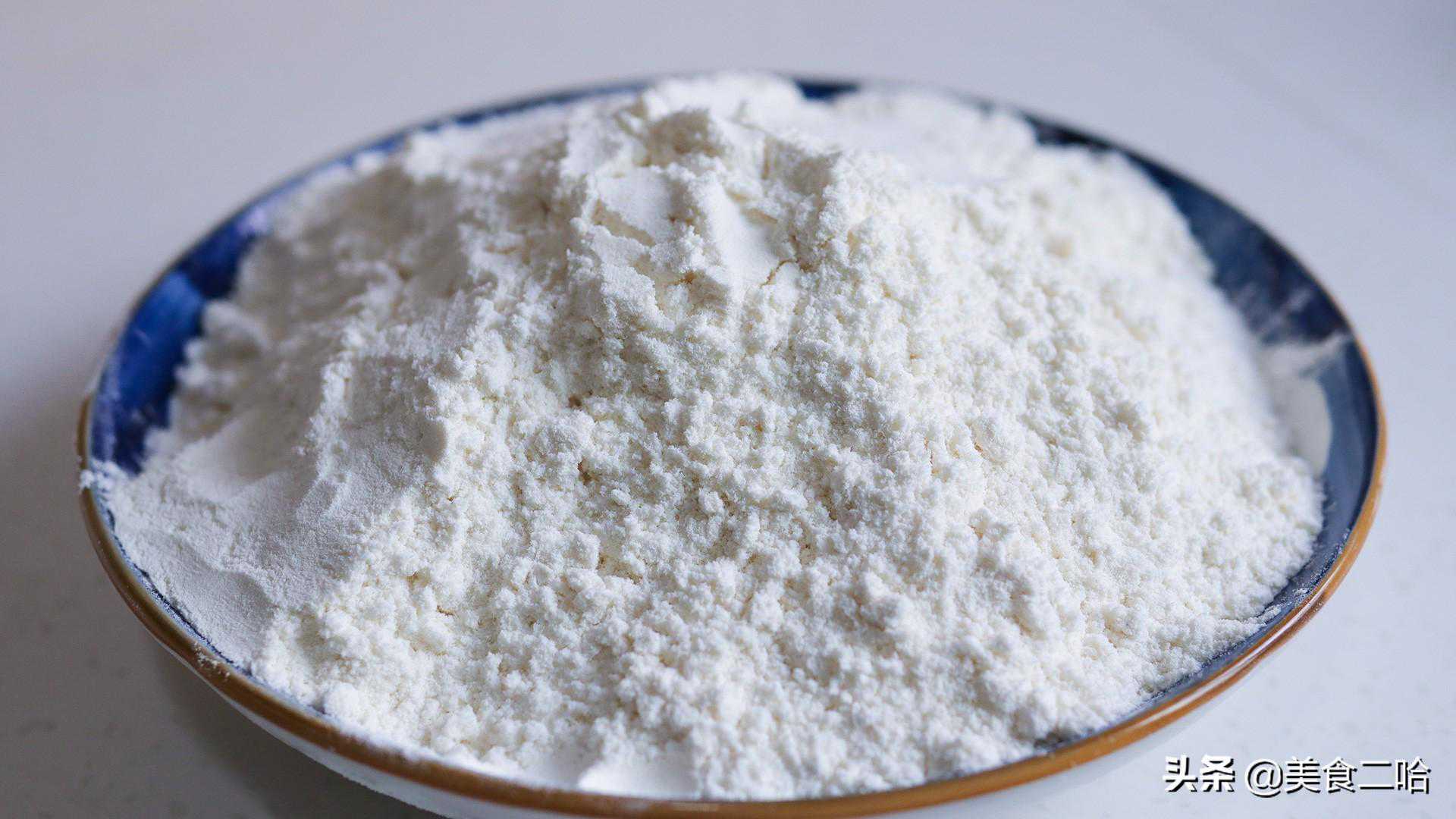 干货：教你在家自制“高中低”3种面粉，细腻亮白，不用花钱买了