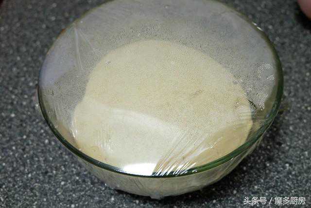 这个明明是南瓜，为什么有人说是西葫芦？做成馅饼营养又美味！