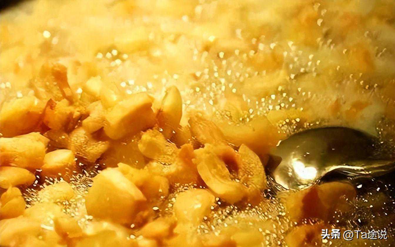 正在消失的中国猪油，老辈人天天吃的猪油，为什么现在很难见到了