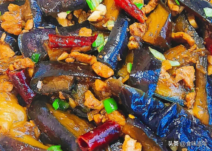 白露至，介绍一款酱焖茄子，荤素搭配，解馋滋补的下饭美食