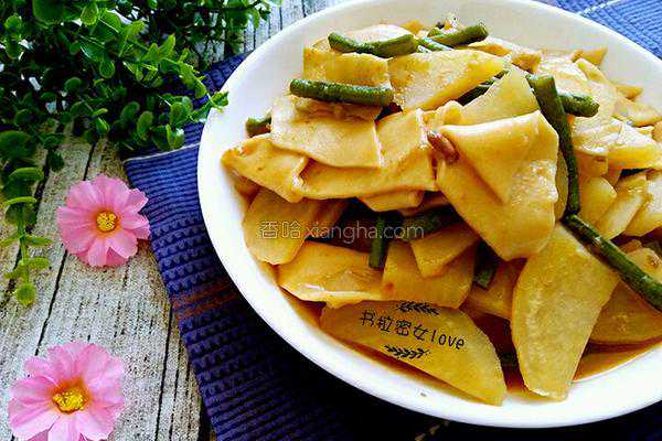 土豆豆角焖面