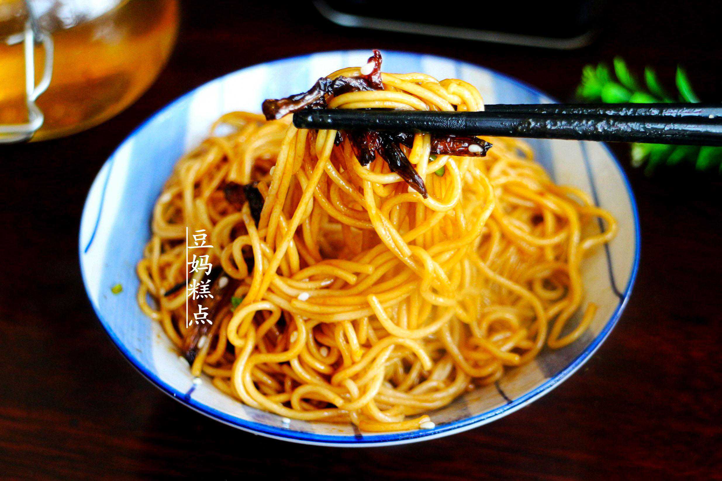 一个人吃饭，这7种美味我常做，比点外卖还快，营养健康不单调