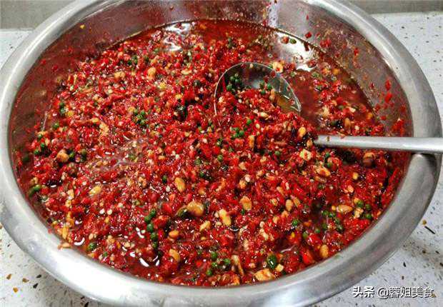 四川厨娘教你40年“豆瓣酱”做法，配方很详细，味道纯正