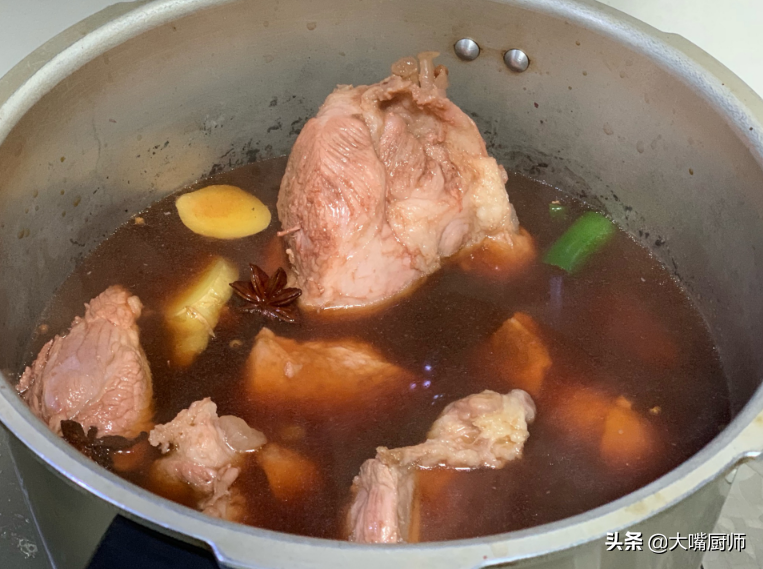我家传了3代的卤牛肉配方，做好3个关键，牛肉酥烂入味，好吃省钱