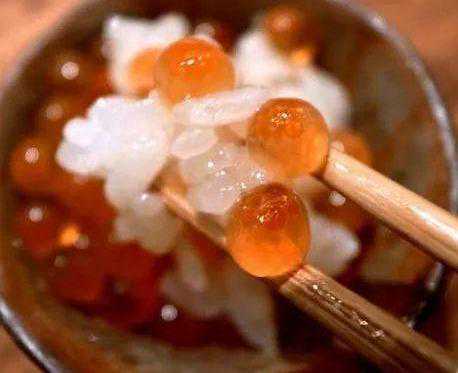 生吃才美味的5种海鲜，一般人都接受不了，要你都吃过真是佩服你