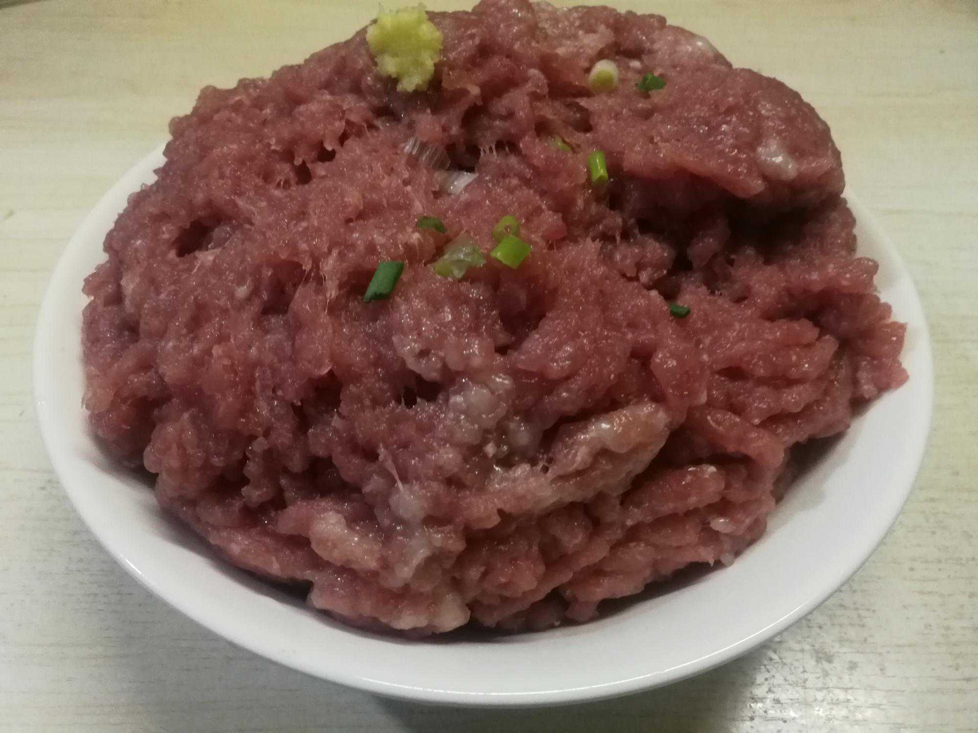 用香菇包饺子不是越新鲜越好吃，选对做对，饺子馅才能鲜美又好吃