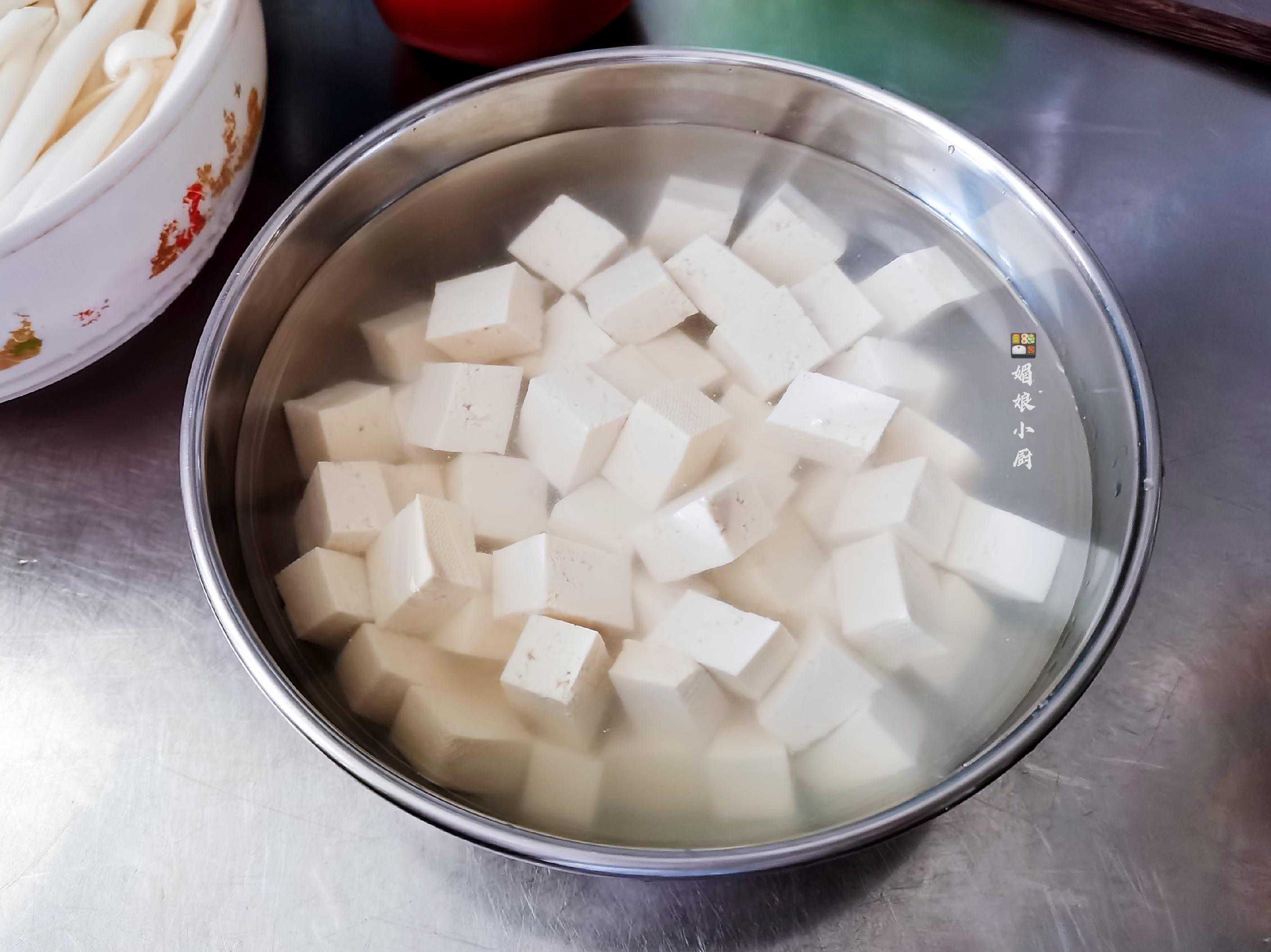 夏天汉堡排这样做，咬一口满嘴汁，比麦当劳好吃，孩子爱吃不挑食