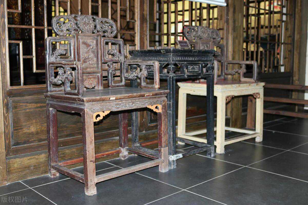“遗物四不烧，留下子孙富”，老人去世，哪4件遗物不能烧？