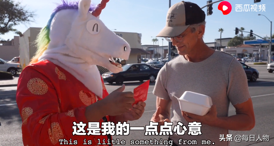 把中国食物带到美国街头，让你笑着哭，一个北美大V的文化实验
