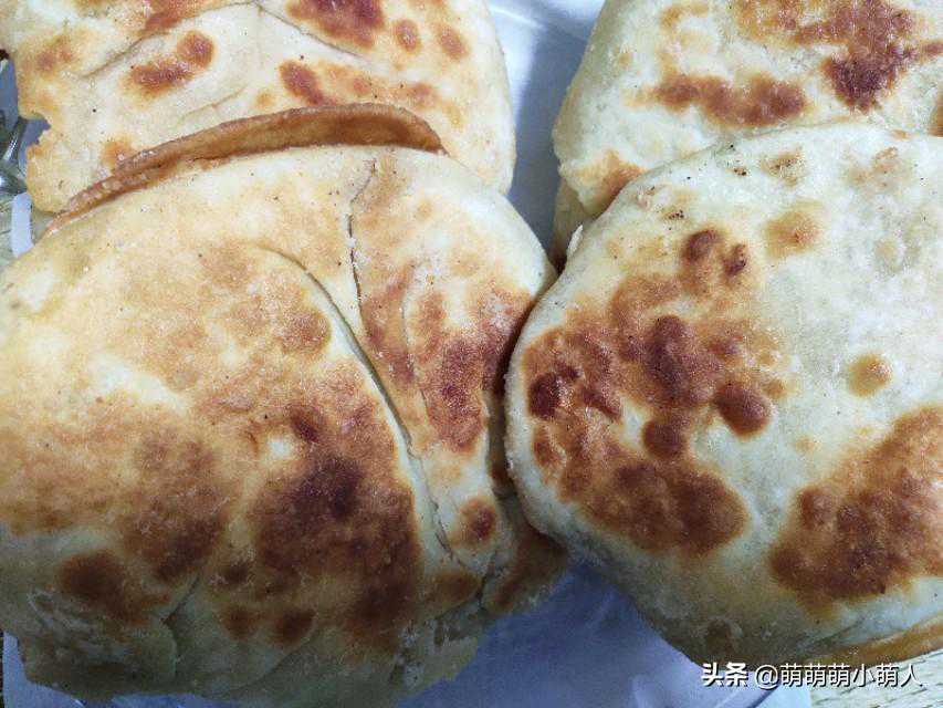 菜市场排队买的五香烧饼，在家也能做！成本不到5毛
