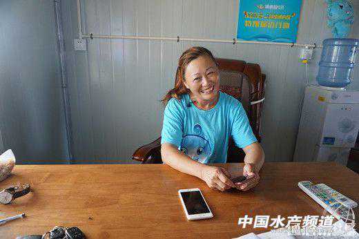 这个女子不简单，养虾单棚最高利润3万元