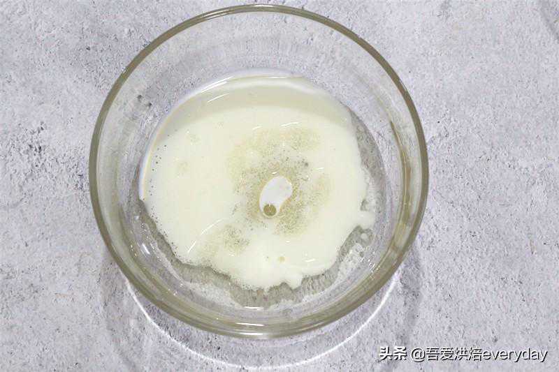 烘焙甜品界新宠咸奶油蛋糕，吃一整个都不腻